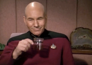 Illustration for article titled Which is More Technologically Advanced–Star Wars or Star Trek?